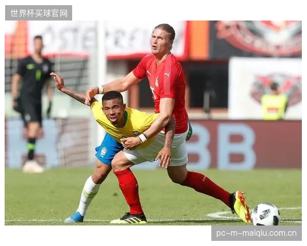 美国队历史战绩占优但后防存隐患，首战需防对手反击。